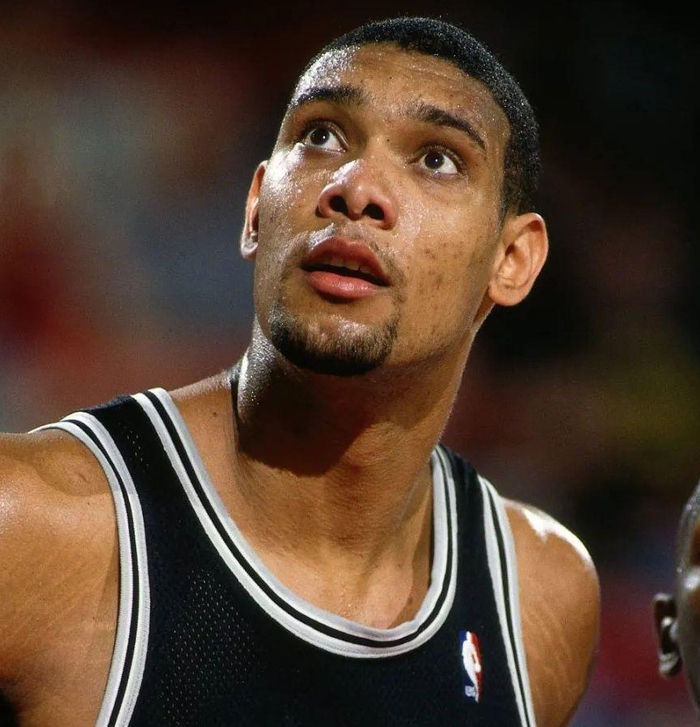 以数据中台 以数据中台