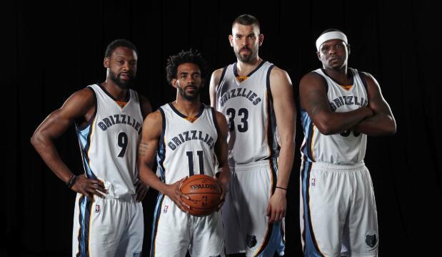 进攻回收形 进攻回收形